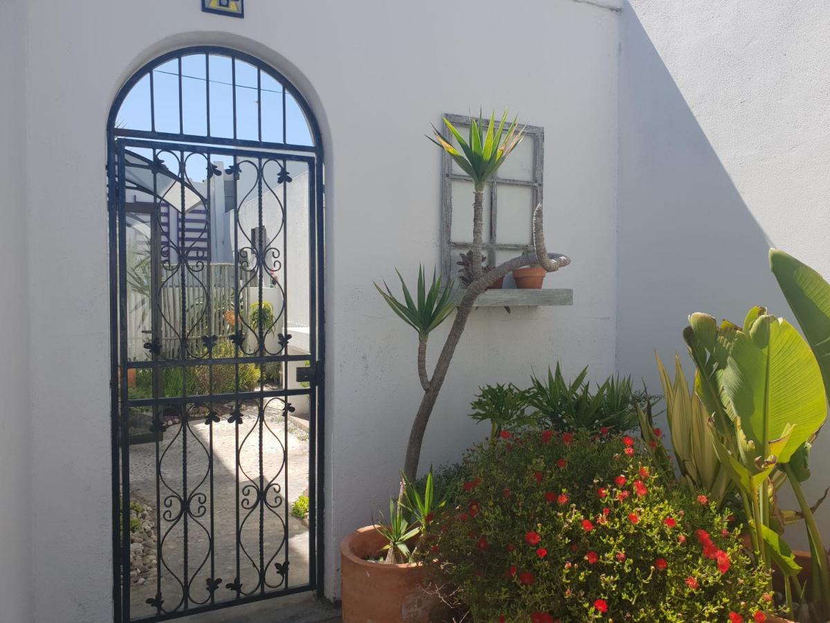 Saxon Lodge Gansbaai Ngoại thất bức ảnh