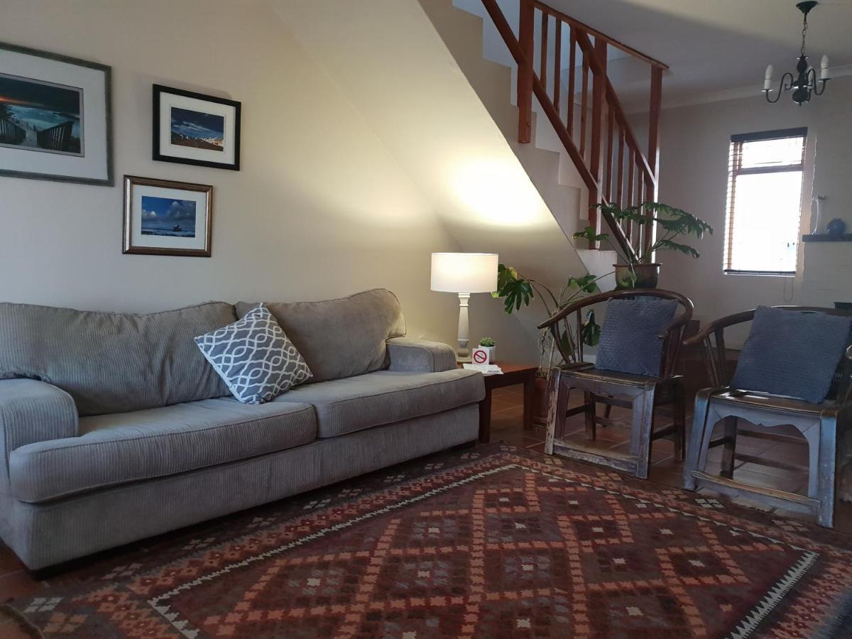 Saxon Lodge Gansbaai Ngoại thất bức ảnh