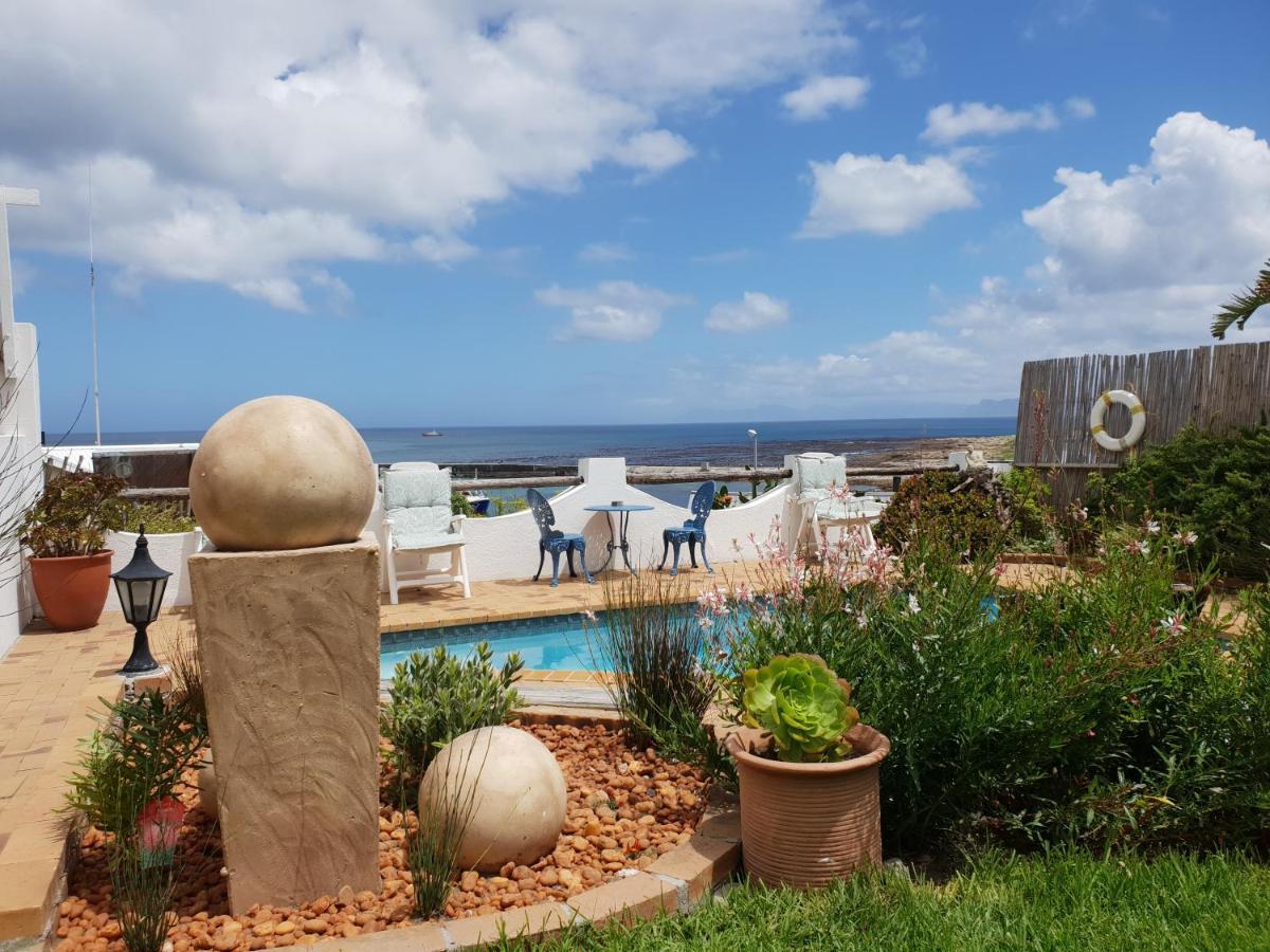 Saxon Lodge Gansbaai Ngoại thất bức ảnh